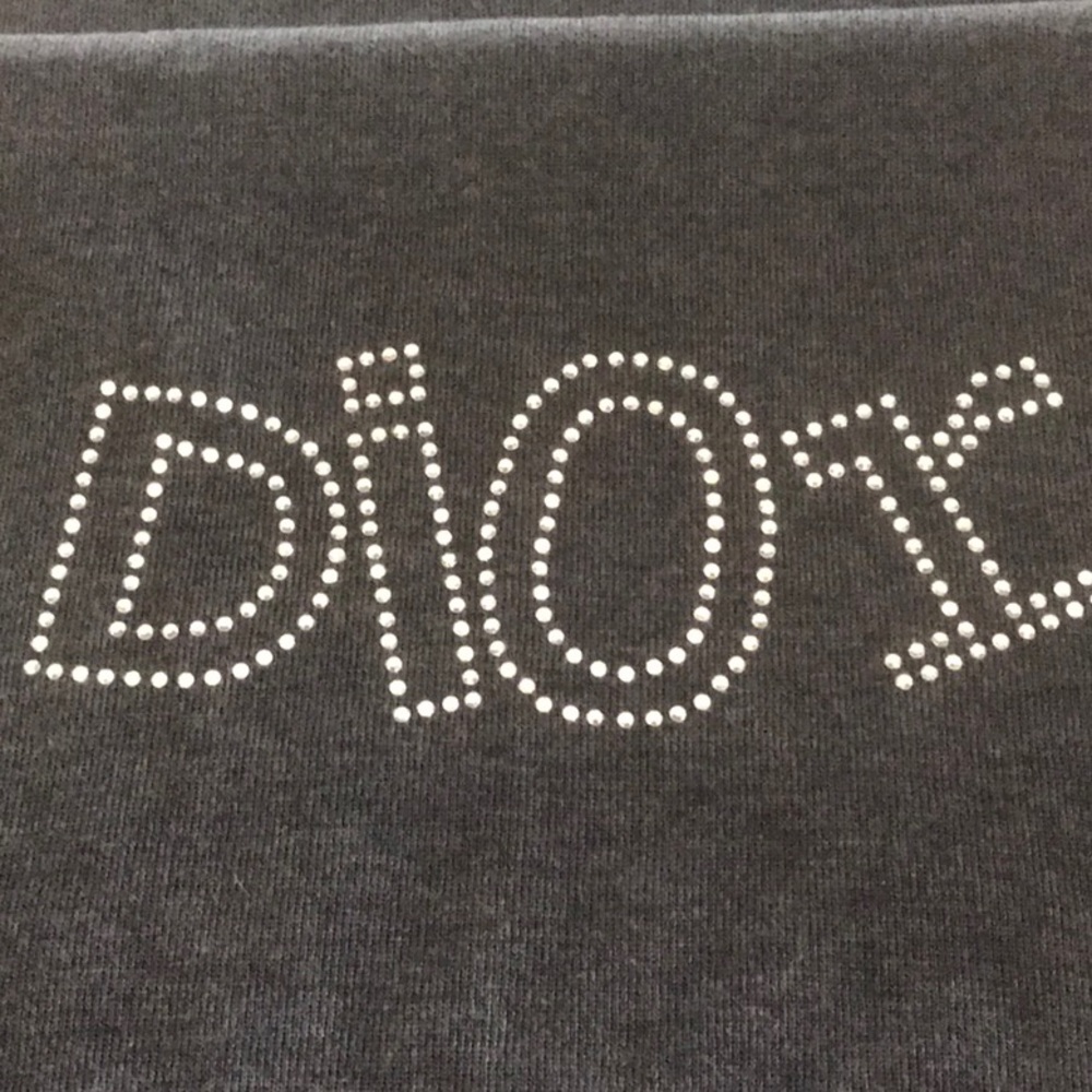 Dior gray scarf-unique crystal piece/ mint cond. - Picture 6 of 6